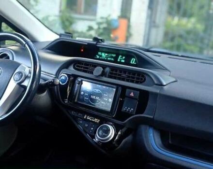 Черный Тойота Aqua, объемом двигателя 1.5 л и пробегом 181 тыс. км за 9400 $, фото 13 на Automoto.ua