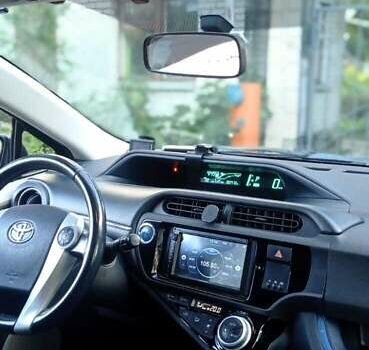 Черный Тойота Aqua, объемом двигателя 1.5 л и пробегом 181 тыс. км за 9400 $, фото 11 на Automoto.ua