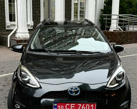 Черный Тойота Aqua, объемом двигателя 1.5 л и пробегом 52 тыс. км за 13500 $, фото 13 на Automoto.ua