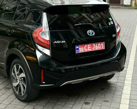 Черный Тойота Aqua, объемом двигателя 1.5 л и пробегом 52 тыс. км за 13500 $, фото 7 на Automoto.ua