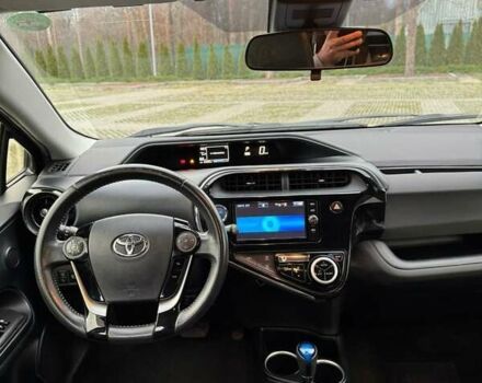 Черный Тойота Aqua, объемом двигателя 1.5 л и пробегом 67 тыс. км за 13900 $, фото 11 на Automoto.ua