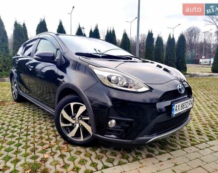 Черный Тойота Aqua, объемом двигателя 1.5 л и пробегом 67 тыс. км за 13900 $, фото 1 на Automoto.ua