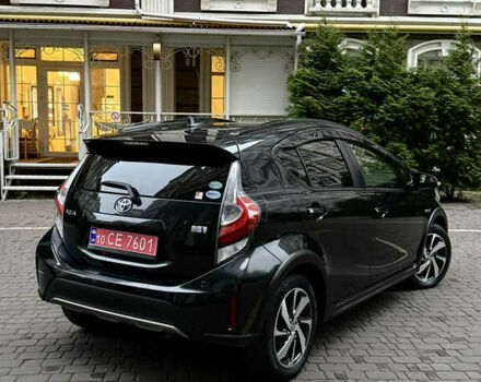 Черный Тойота Aqua, объемом двигателя 1.5 л и пробегом 52 тыс. км за 13500 $, фото 9 на Automoto.ua