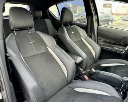Чорний Тойота Aqua, об'ємом двигуна 0 л та пробігом 36 тис. км за 14900 $, фото 14 на Automoto.ua