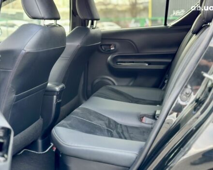 Чорний Тойота Aqua, об'ємом двигуна 0 л та пробігом 36 тис. км за 14900 $, фото 12 на Automoto.ua