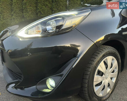 Черный Тойота Aqua, объемом двигателя 1.5 л и пробегом 135 тыс. км за 12800 $, фото 7 на Automoto.ua