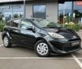 Чорний Тойота Aqua, об'ємом двигуна 1.5 л та пробігом 132 тис. км за 13490 $, фото 1 на Automoto.ua