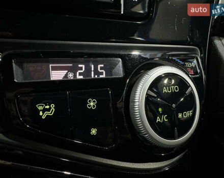 Черный Тойота Aqua, объемом двигателя 1.5 л и пробегом 135 тыс. км за 12800 $, фото 27 на Automoto.ua