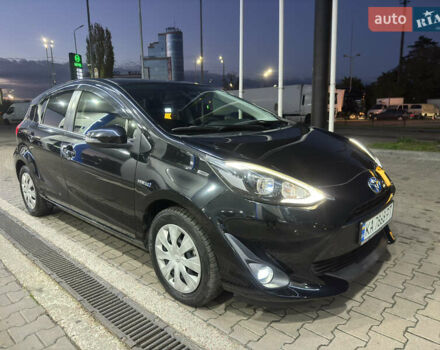 Черный Тойота Aqua, объемом двигателя 1.5 л и пробегом 135 тыс. км за 12800 $, фото 15 на Automoto.ua