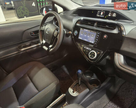 Черный Тойота Aqua, объемом двигателя 1.5 л и пробегом 135 тыс. км за 12800 $, фото 41 на Automoto.ua