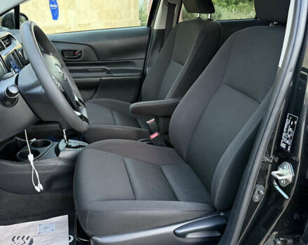Черный Тойота Aqua, объемом двигателя 1.5 л и пробегом 64 тыс. км за 12900 $, фото 55 на Automoto.ua