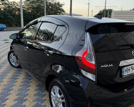 Черный Тойота Aqua, объемом двигателя 1.5 л и пробегом 64 тыс. км за 12900 $, фото 6 на Automoto.ua