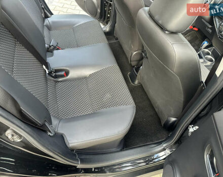 Черный Тойота Aqua, объемом двигателя 1.5 л и пробегом 29 тыс. км за 13400 $, фото 25 на Automoto.ua