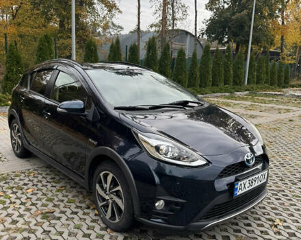 Черный Тойота Aqua, объемом двигателя 1.5 л и пробегом 63 тыс. км за 14200 $, фото 8 на Automoto.ua
