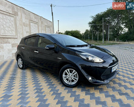 Черный Тойота Aqua, объемом двигателя 1.5 л и пробегом 64 тыс. км за 12900 $, фото 14 на Automoto.ua
