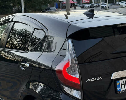 Черный Тойота Aqua, объемом двигателя 1.5 л и пробегом 64 тыс. км за 12900 $, фото 9 на Automoto.ua