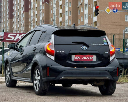 Чорний Тойота Aqua, об'ємом двигуна 1.5 л та пробігом 74 тис. км за 13999 $, фото 63 на Automoto.ua