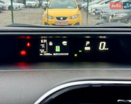Чорний Тойота Aqua, об'ємом двигуна 1.5 л та пробігом 74 тис. км за 13999 $, фото 22 на Automoto.ua