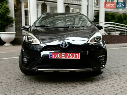 Черный Тойота Aqua, объемом двигателя 1.5 л и пробегом 52 тыс. км за 13500 $, фото 1 на Automoto.ua