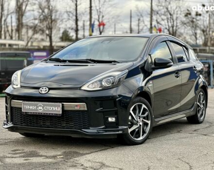 Чорний Тойота Aqua, об'ємом двигуна 0 л та пробігом 36 тис. км за 14900 $, фото 1 на Automoto.ua