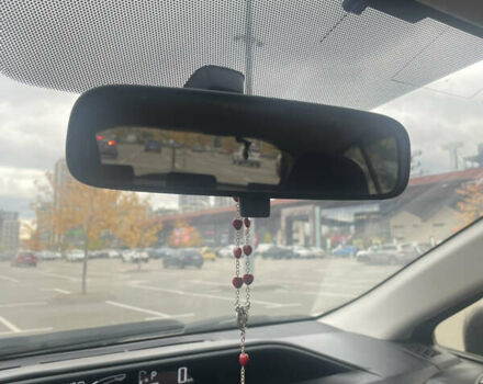 Фиолетовый Тойота Aqua, объемом двигателя 1.5 л и пробегом 83 тыс. км за 11900 $, фото 30 на Automoto.ua