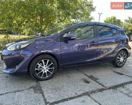 Фіолетовий Тойота Aqua, об'ємом двигуна 1.5 л та пробігом 61 тис. км за 11900 $, фото 9 на Automoto.ua