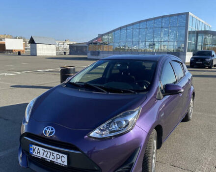 Фіолетовий Тойота Aqua, об'ємом двигуна 1.5 л та пробігом 44 тис. км за 11100 $, фото 1 на Automoto.ua
