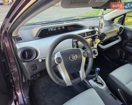 Коричневий Тойота Aqua, об'ємом двигуна 1.5 л та пробігом 116 тис. км за 9950 $, фото 24 на Automoto.ua