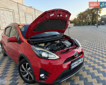 Тойота Aqua 2017 в Одессе на Automoto.ua Красный Тойота Aqua, объемом двигателя 1.5 л и пробегом 80 тыс. км за 13600 $, фото 103 на Automoto.ua