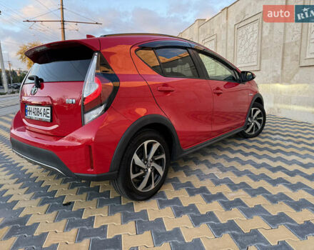 Тойота Aqua 2017 в Одессе на Automoto.ua Красный Тойота Aqua, объемом двигателя 1.5 л и пробегом 80 тыс. км за 13600 $, фото 24 на Automoto.ua