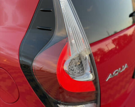 Тойота Aqua 2017 в Одессе на Automoto.ua Красный Тойота Aqua, объемом двигателя 1.5 л и пробегом 80 тыс. км за 13600 $, фото 49 на Automoto.ua