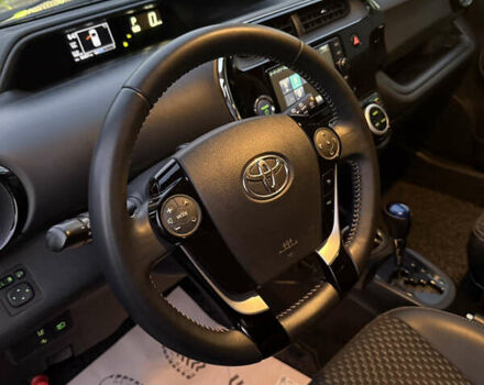 Тойота Aqua 2017 в Одессе на Automoto.ua Красный Тойота Aqua, объемом двигателя 1.5 л и пробегом 80 тыс. км за 13600 $, фото 63 на Automoto.ua