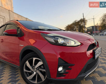 Тойота Aqua 2017 в Одессе на Automoto.ua Красный Тойота Aqua, объемом двигателя 1.5 л и пробегом 80 тыс. км за 13600 $, фото 51 на Automoto.ua