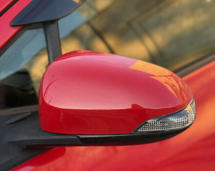 Тойота Aqua 2017 в Одессе на Automoto.ua Красный Тойота Aqua, объемом двигателя 1.5 л и пробегом 80 тыс. км за 13600 $, фото 9 на Automoto.ua