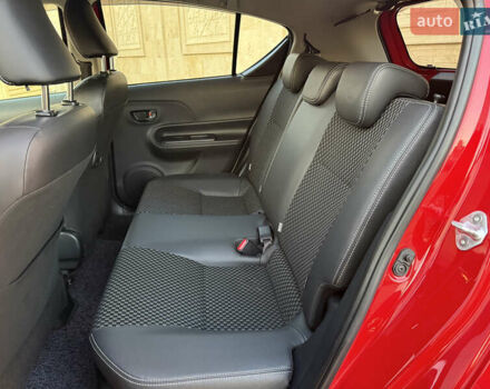 Тойота Aqua 2017 в Одессе на Automoto.ua Красный Тойота Aqua, объемом двигателя 1.5 л и пробегом 80 тыс. км за 13600 $, фото 99 на Automoto.ua