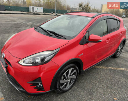 Красный Тойота Aqua, объемом двигателя 1.5 л и пробегом 79 тыс. км за 13700 $, фото 6 на Automoto.ua