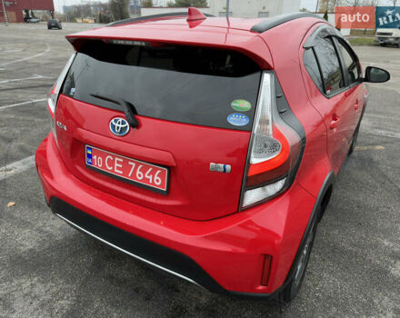 Красный Тойота Aqua, объемом двигателя 1.5 л и пробегом 79 тыс. км за 13700 $, фото 11 на Automoto.ua