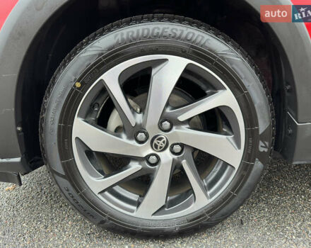 Красный Тойота Aqua, объемом двигателя 1.5 л и пробегом 79 тыс. км за 13700 $, фото 21 на Automoto.ua