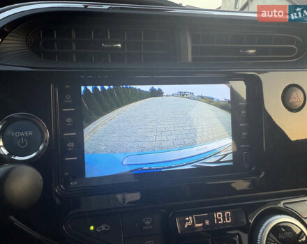 Тойота Aqua, объемом двигателя 1.5 л и пробегом 79 тыс. км за 12800 $, фото 34 на Automoto.ua
