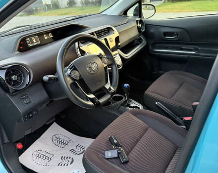 Тойота Aqua, объемом двигателя 1.5 л и пробегом 79 тыс. км за 12800 $, фото 44 на Automoto.ua