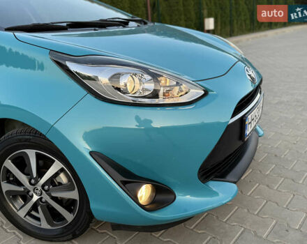 Тойота Aqua, объемом двигателя 1.5 л и пробегом 79 тыс. км за 12800 $, фото 3 на Automoto.ua