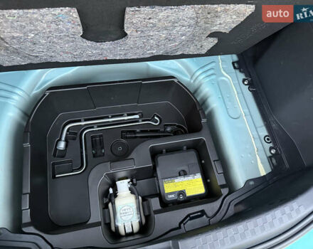 Тойота Aqua, объемом двигателя 1.5 л и пробегом 79 тыс. км за 12800 $, фото 36 на Automoto.ua