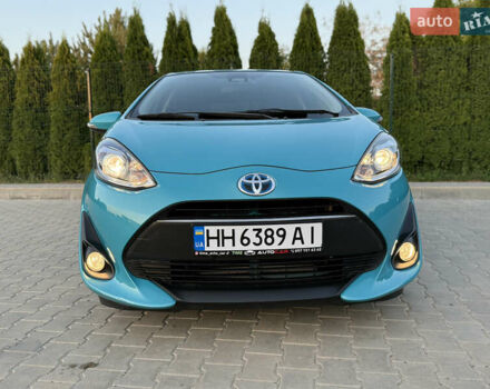Тойота Aqua, объемом двигателя 1.5 л и пробегом 79 тыс. км за 12800 $, фото 2 на Automoto.ua