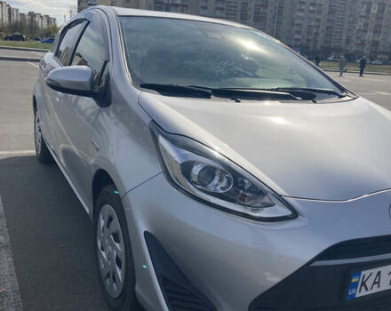 Тойота Aqua, объемом двигателя 1.5 л и пробегом 73 тыс. км за 11700 $, фото 4 на Automoto.ua