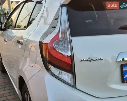 Тойота Aqua, об'ємом двигуна 1.5 л та пробігом 90 тис. км за 12799 $, фото 25 на Automoto.ua