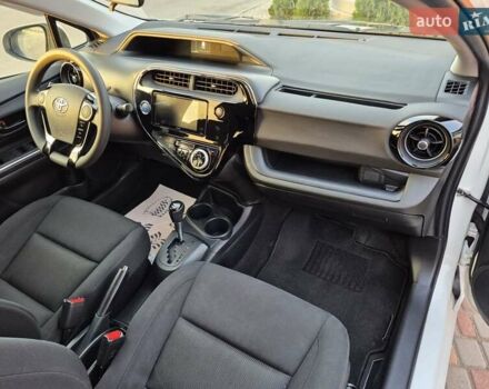 Тойота Aqua, об'ємом двигуна 1.5 л та пробігом 90 тис. км за 12799 $, фото 46 на Automoto.ua