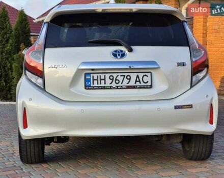 Тойота Aqua, об'ємом двигуна 1.5 л та пробігом 90 тис. км за 12799 $, фото 30 на Automoto.ua