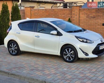 Тойота Aqua, об'ємом двигуна 1.5 л та пробігом 90 тис. км за 12799 $, фото 16 на Automoto.ua