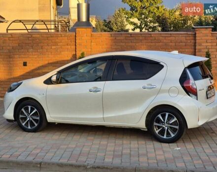 Тойота Aqua, об'ємом двигуна 1.5 л та пробігом 90 тис. км за 12799 $, фото 10 на Automoto.ua