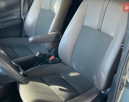 Тойота Aqua, объемом двигателя 1.5 л и пробегом 75 тыс. км за 14700 $, фото 11 на Automoto.ua